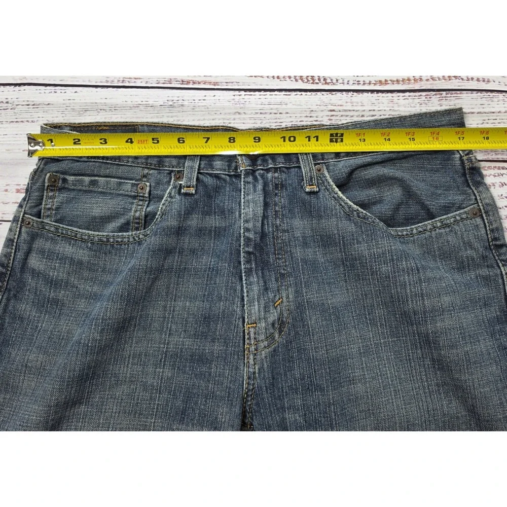Levis levi 559